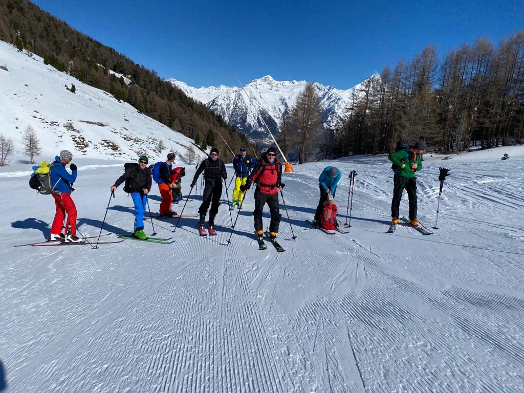 11_27. Feb 22_A_JO_Skitour Unterbaech VS (100).JPG